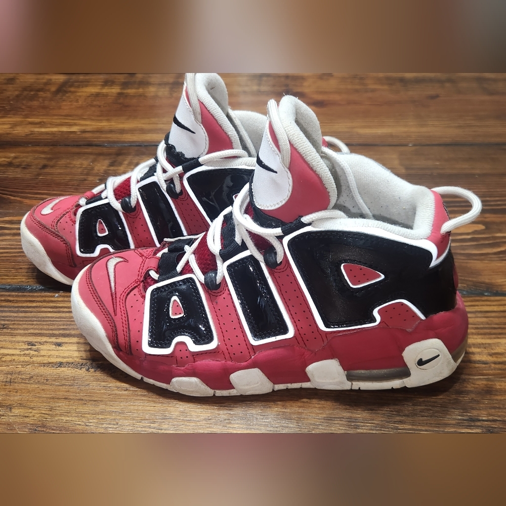Nike AirMore Uptempo Bulls